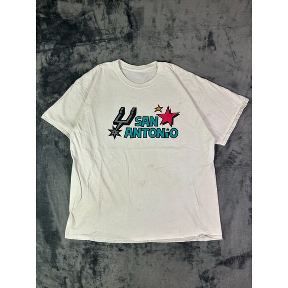Vintage San Antonio Spurs Graphic Tee Size XL‎ 90s NBA Basketball Shirt - Picture 1 of 8